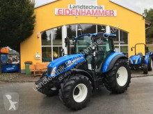 Zemědělský traktor New Holland použitý