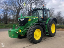 Tractor agrícola John Deere usado