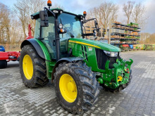 Tracteur agricole John Deere 5125R