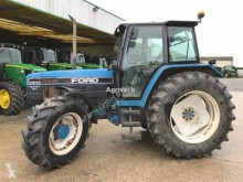 Tractor agrícola Ford usado