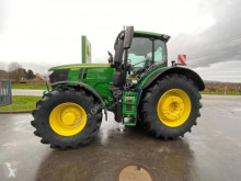 Traktor John Deere ojazdený
