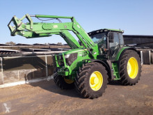 Tractor agrícola John Deere usado