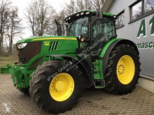 Trattore agricolo John Deere usato