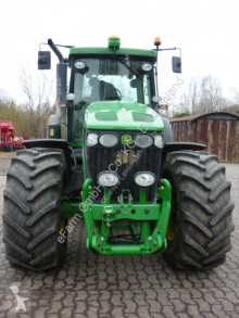 Tractor agrícola John Deere usado