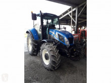 Mezőgazdasági traktor New Holland használt