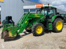 Tractor agrícola John Deere usado