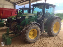 Tractor agrícola John Deere usado