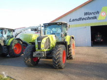 Tracteur agricole Claas