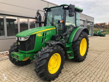 Trattore agricolo John Deere usato