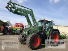 Fendt farm tractor