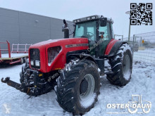Traktor Massey Ferguson ojazdený