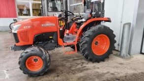 Tractor agrícola Kubota usado