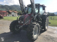 Mezőgazdasági traktor Valtra használt