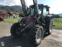 Zemědělský traktor Valtra použitý