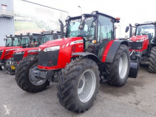 Tractor agrícola Massey Ferguson usado