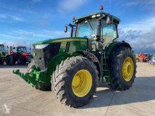 Tractor agrícola John Deere usado