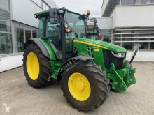 Tractor agrícola John Deere usado
