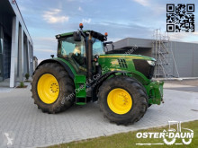 Tractor agrícola John Deere usado