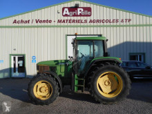 Tractor agrícola John Deere 6600