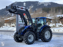 Mezőgazdasági traktor Valtra használt