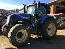 Lantbrukstraktor New Holland