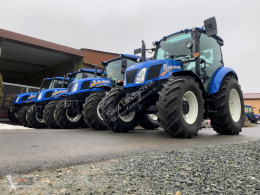 Tractor agrícola New Holland T4.55 & 75 - Stage V - Ausstellungsmaschinen usado