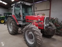 Landbouwtractor Massey Ferguson tweedehands