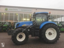 Tractor agrícola New Holland usado
