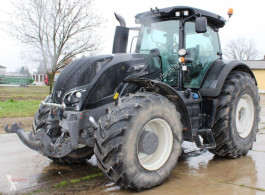Tractor agricol Valtra second-hand