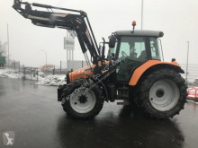 Tractor agricol Massey Ferguson second-hand