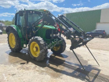 Tractor agrícola John Deere usado
