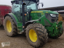 Trattore agricolo John Deere usato