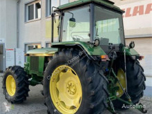 Tractor agrícola John Deere 3140 usado