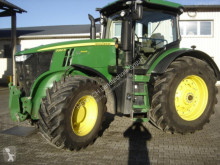 Mezőgazdasági traktor John Deere 7250 R használt