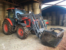 Tractor agrícola Kubota M5111 DTHQ usado