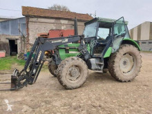 Tractor agrícola Deutz-Fahr