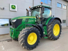 Tractor agrícola John Deere usado
