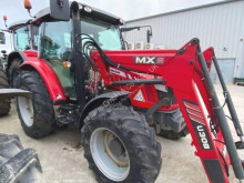 Tractor agrícola Massey Ferguson usado