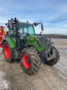 Tractor agrícola Fendt usado