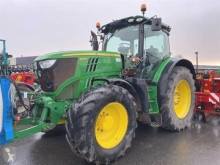 Tractor agrícola John Deere usado