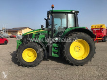 Zemědělský traktor John Deere použitý