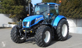 Tractor agrícola New Holland usado