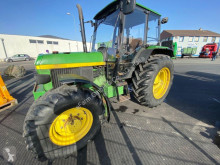 Трактор John Deere б/у