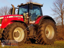 Zemědělský traktor Massey Ferguson použitý