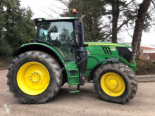 Tractor agrícola John Deere usado