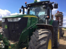Tractor agrícola John Deere usado