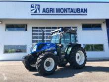 Tractor agrícola New Holland usado