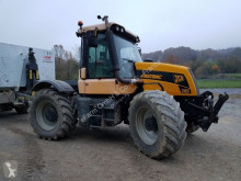 Tractor agrícola JCB usado