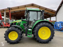 Trattore agricolo John Deere usato