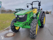Zemědělský traktor John Deere použitý
